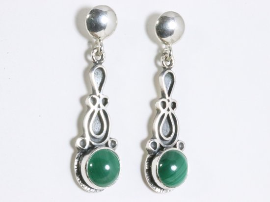 Bewerkte zilveren oorstekers met malachiet afbeelding 2