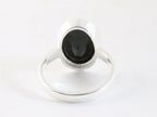 Ovale hoogglans zilveren ring met gefacetteerde onyx afbeelding 3