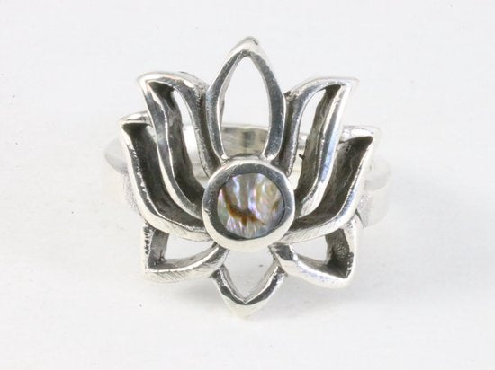 Opengewerkte zilveren lotus bloem ring met abalone schelp afbeelding 4