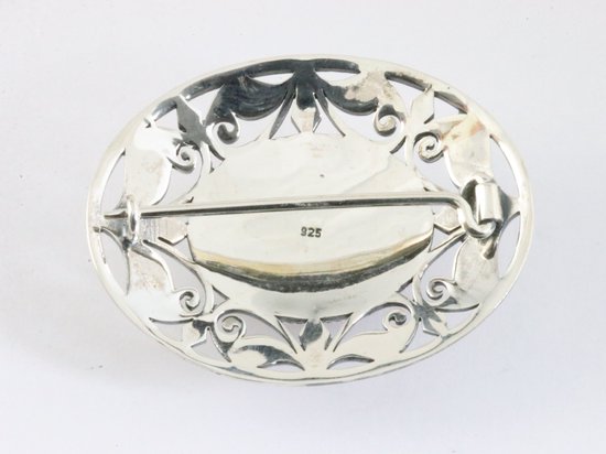 Grote opengewerkte zilveren broche met lapis lazuli afbeelding 3