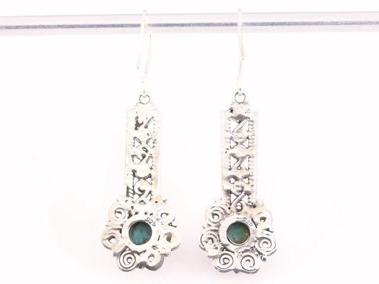 Lange opengewerkte zilveren oorbellen met blauwe koperturkoois afbeelding 3