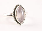 Fijne bewerkte zilveren ring met rozenkwarts afbeelding 1