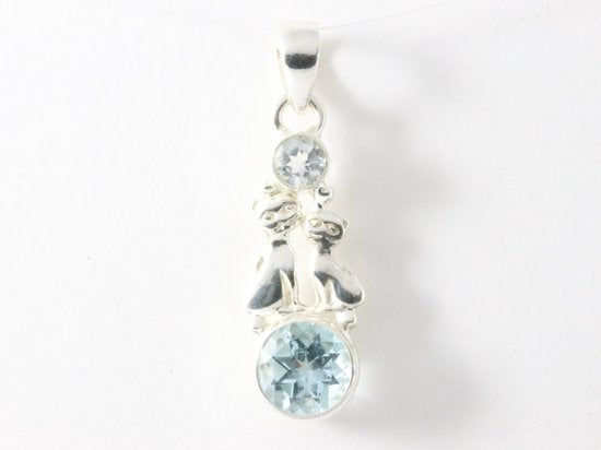 Zilveren hanger met blauwe topaas en katten afbeelding 4