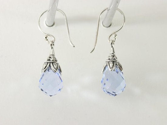 Bewerkte zilveren oorbellen met aquamarijn afbeelding 2