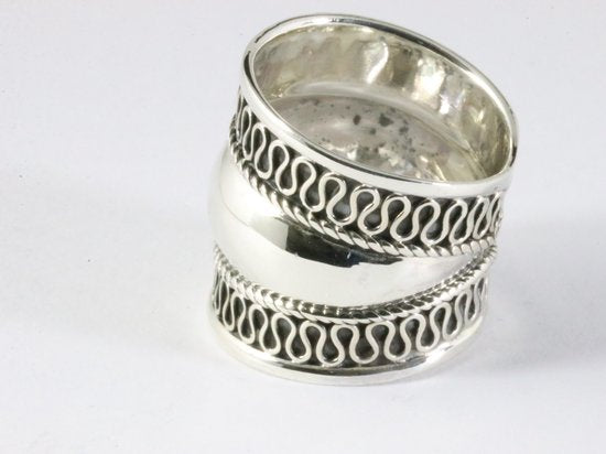 Brede hoogglans zilveren ring met meander patroon afbeelding 2