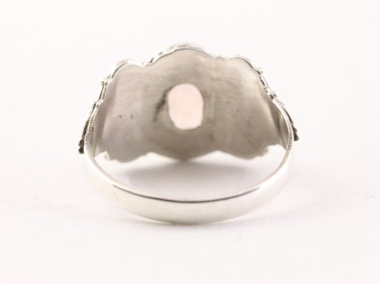 Bewerkte zilveren ring met rozenkwarts afbeelding 3