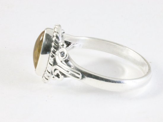 Fijne bewerkte zilveren ring met citrien afbeelding 2