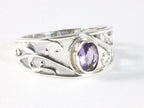 Fijne opengewerkte zilveren ring met amethist afbeelding 1