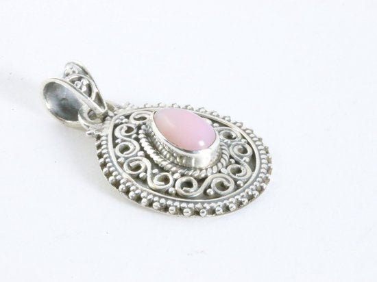 Bewerkte druppelvormige zilveren hanger met roze opaal afbeelding 2