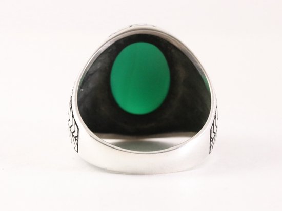 Bewerkte zilveren herenring met groene agaat afbeelding 3