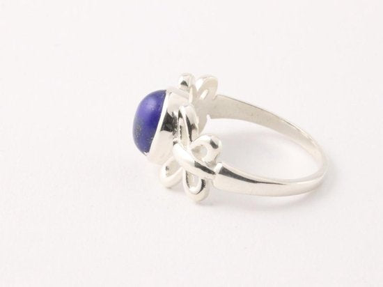 Opengewerkte zilveren ring met lapis lazuli afbeelding 3