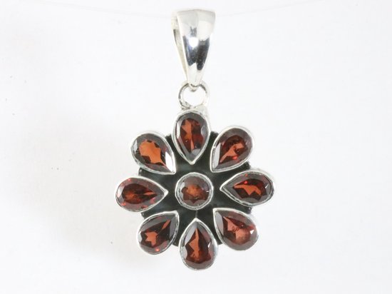 Bloemvormige zilveren hanger met granaat afbeelding 4
