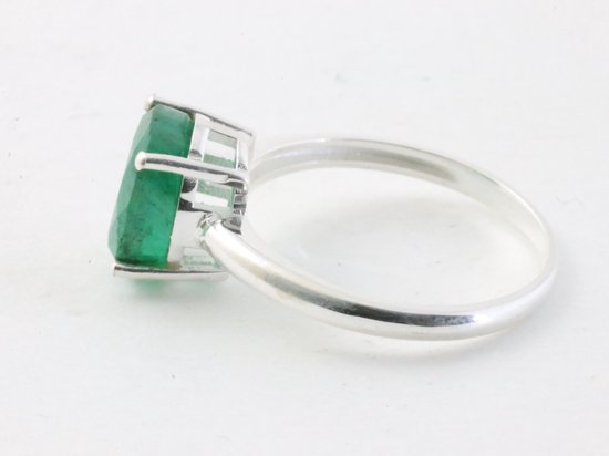Fijne hoogglans zilveren ring met smaragd afbeelding 2