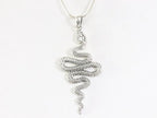 Zilveren slang hanger aan ketting afbeelding 4