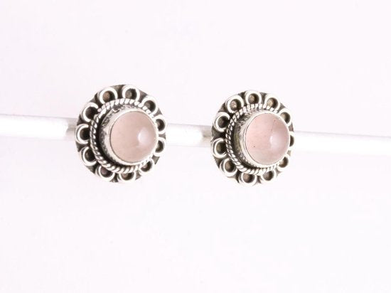 Fijne bewerkte zilveren oorstekers met rozenkwarts afbeelding 2