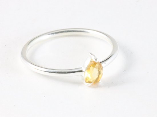 Fijne hoogglans zilveren ring met citrien afbeelding 1