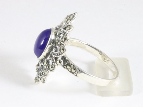 Opengewerkte zilveren ring met lapis lazuli en marcasiet afbeelding 2