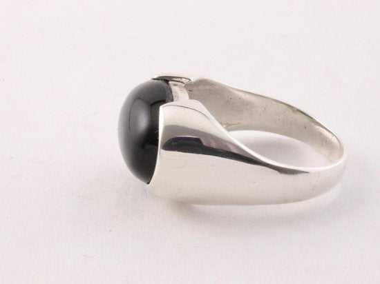 Zilveren ring met onyx afbeelding 3