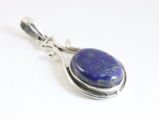 Zilveren hanger met lapis lazuli aan ketting afbeelding 2