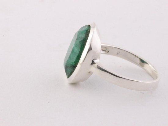 Ovale zilveren ring met smaragd afbeelding 2