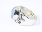 Bewerkte zilveren ring met vuuropaal afbeelding 2