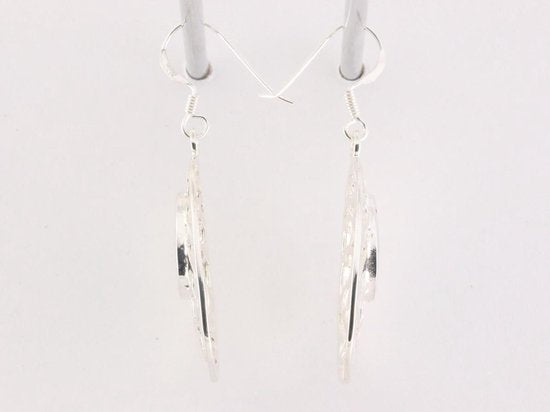 Grote opengewerkte zilveren oorbellen met blauwe turkoois afbeelding 3