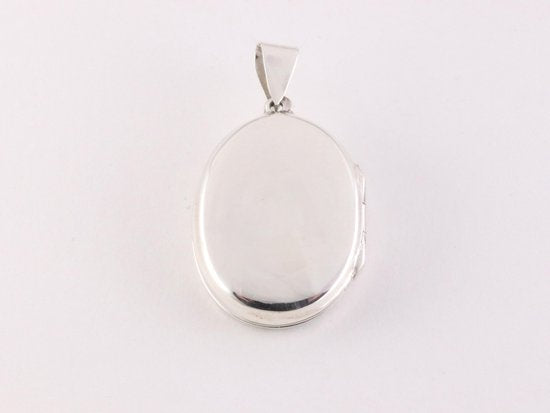 Ovaal zilveren medaillon met bloemengravering afbeelding 3