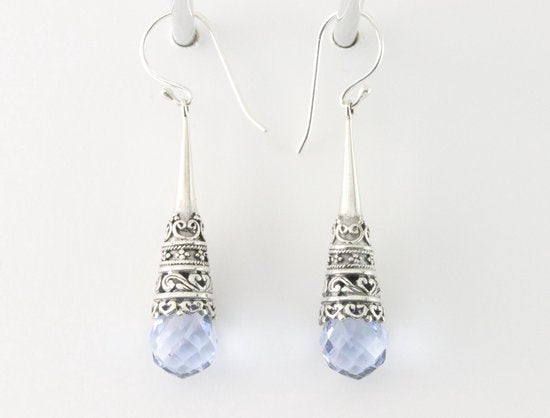 Bewerkte zilveren pegeloorbellen met aquamarijn afbeelding 2