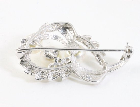 Hoogglans zilveren broche met parels en witte topaas afbeelding 4