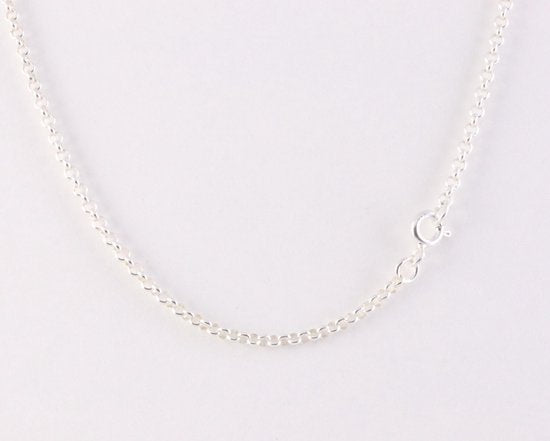 Ronde zilveren hanger met marcasiet en zoetwater parel aan ketting afbeelding 5