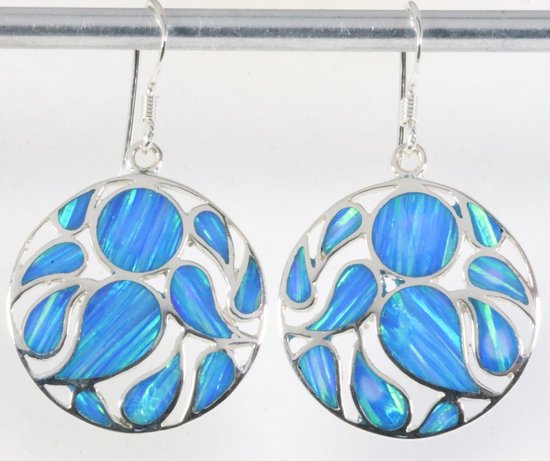 Ronde opengewerkte zilveren oorbellen met Australische opaal afbeelding 1