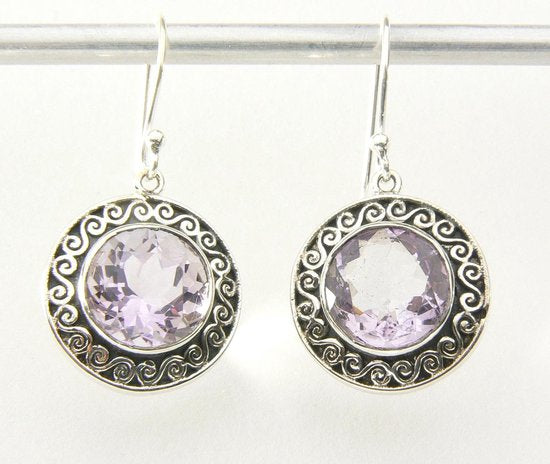 Bewerkte ronde zilveren oorbellen met roze amethist afbeelding 1