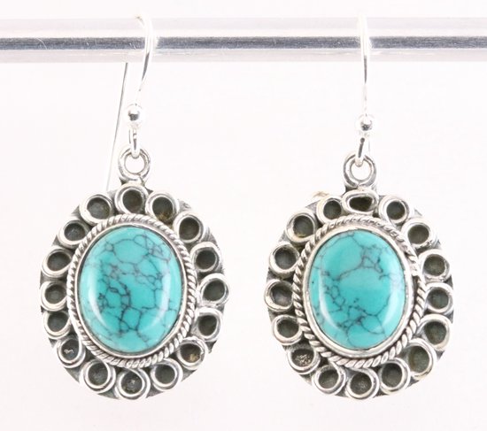 Bewerkte zilveren oorbellen met turkoois afbeelding 1
