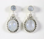 Bewerkte zilveren oorstekers met regenboog maansteen afbeelding 1