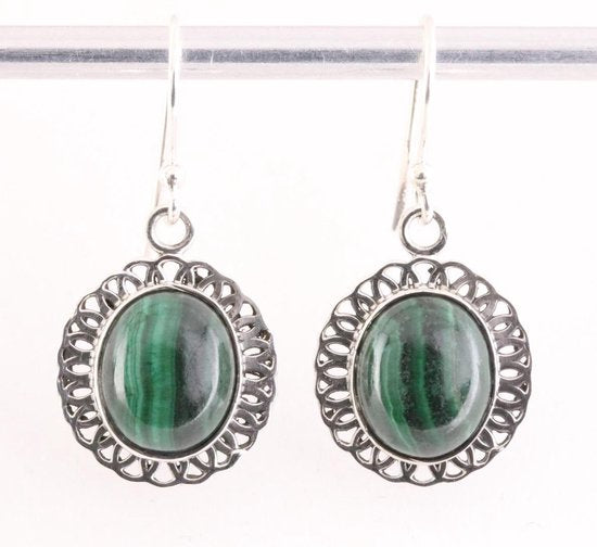 Opengewerkte zilveren oorbellen met malachiet afbeelding 1