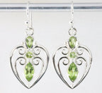 Opengewerkte zilveren oorbellen met peridoot afbeelding 1