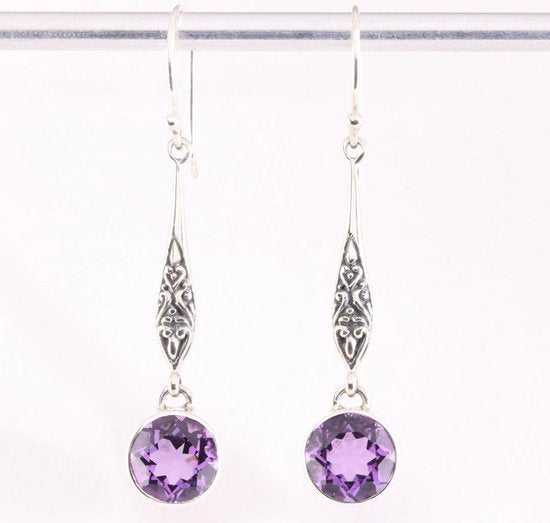 Lange bewerkte zilveren oorbellen met amethist afbeelding 1