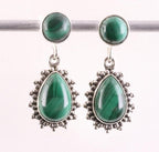 Bewerkte zilveren oorstekers met malachiet afbeelding 1