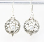 Fijne opengewerkte ronde zilveren oorbellen met parel afbeelding 1