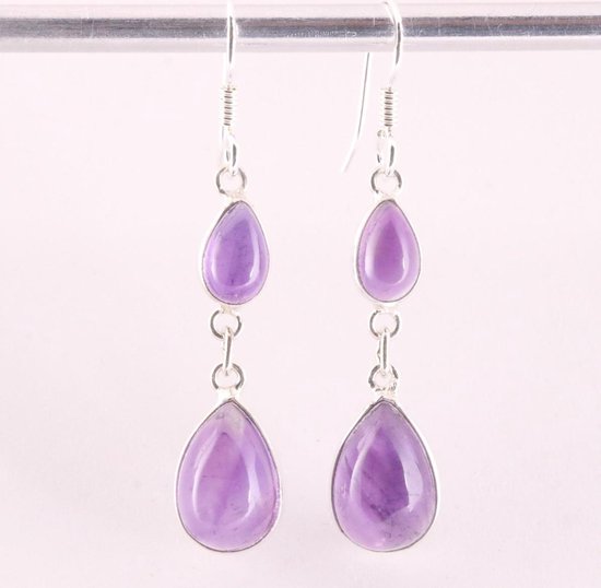 Fijne lange zilveren oorbellen met amethist afbeelding 5