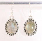 Bewerkte zilveren oorbellen met labradoriet afbeelding 1