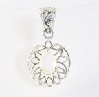 Fijne opengewerkte zilveren hanger met regenboog maansteen afbeelding 1