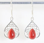 Opengewerkte zilveren oorbellen met rode koraal steen afbeelding 1