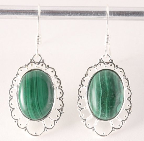 Opengewerkte zilveren oorbellen met malachiet afbeelding 1