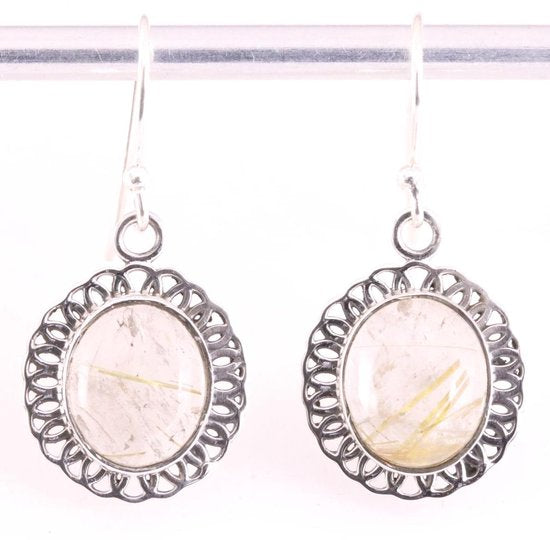 Opengewerkte zilveren oorbellen met gouden rutielkwarts afbeelding 1