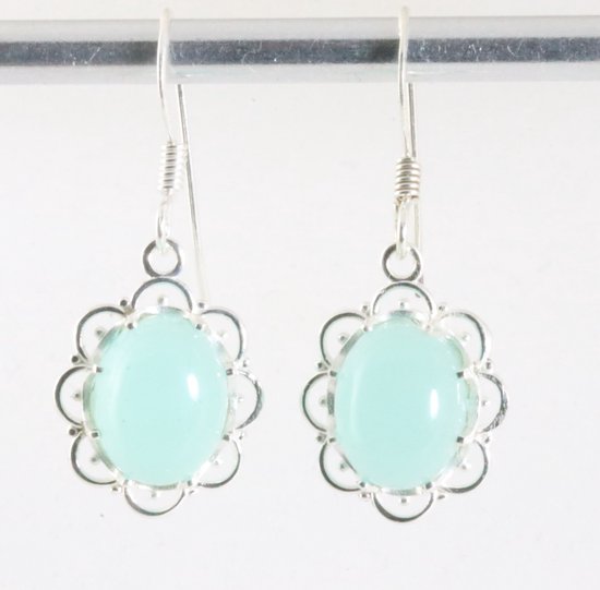 Fijne opengewerkte zilveren oorbellen met aqua chalcedoon afbeelding 1