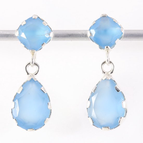 Bewerkte zilveren oorstekers met blauwe chalcedoon afbeelding 1