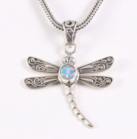 Zilveren libelle hanger met Australische opaal aan vossenstaart ketting afbeelding 1