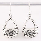 Grote opengewerkte druppelvormige zilveren oorbellen afbeelding 1