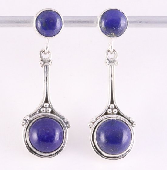Bewerkte zilveren oorstekers met lapis lazuli afbeelding 1